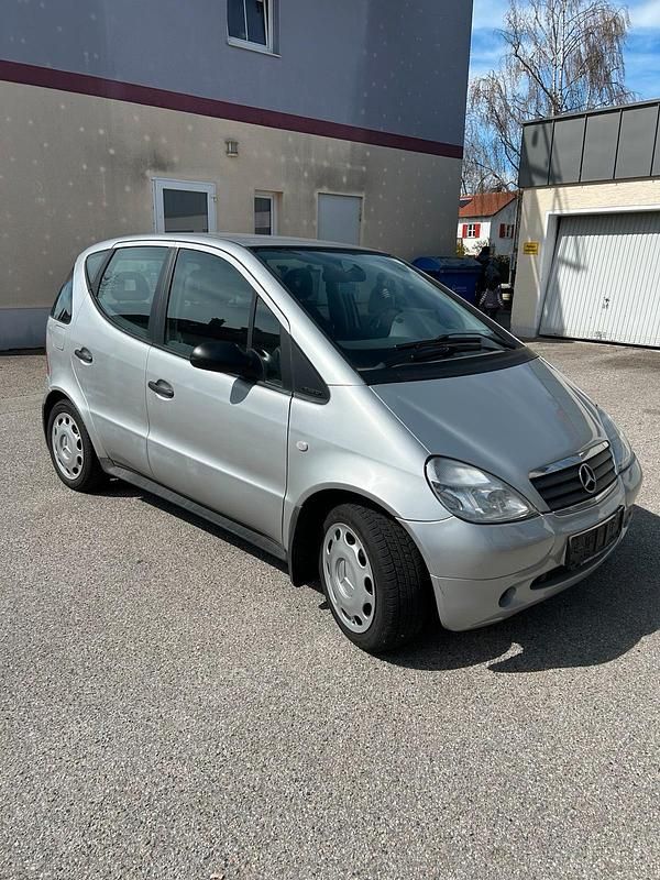 Gebraucht Mercedes A160 102 PS (75 kW) 2000 Silber Kleinwagen