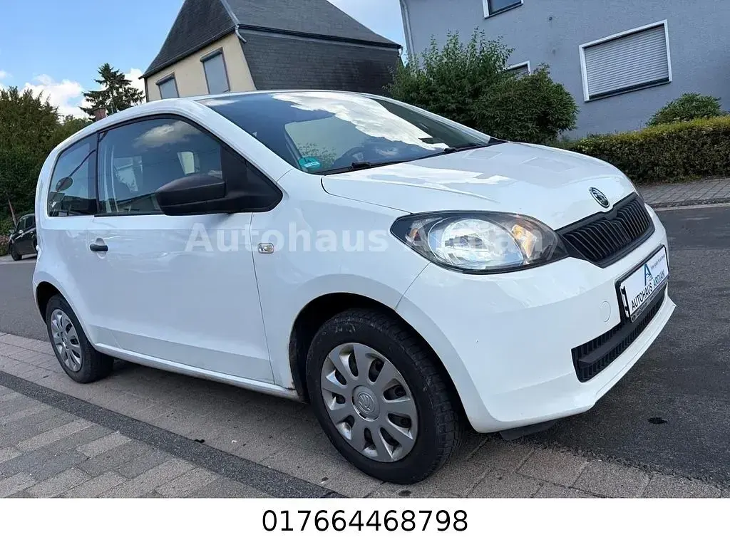 Gebraucht Skoda Citigo Active 60 PS (44 kW) 2013 Weiß Kleinwagen