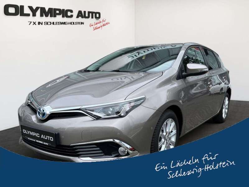 Avantgarde bronze me Gebraucht 2016 Toyota Auris Hybrid Executive Limousine | 14.990 € (Fairer Preis) - Bild 1/4