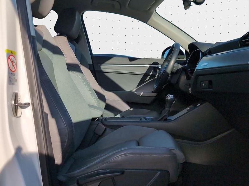 Gebraucht Audi Q3 Ambiente 190 PS (139 kW) 2019 Gletscherweiß metallic SUV