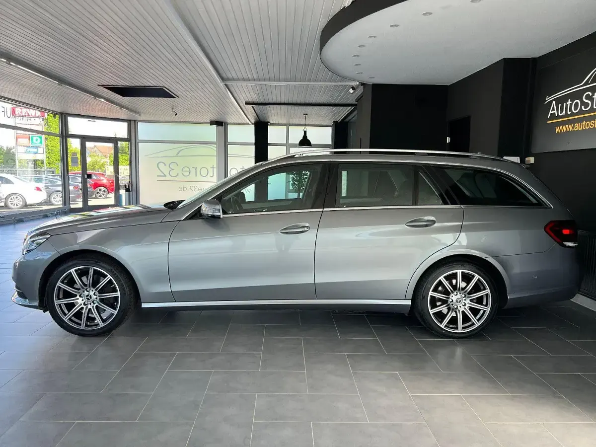 Gebraucht Mercedes E350 252 PS (185 kW) 2014 Silber Kombi
