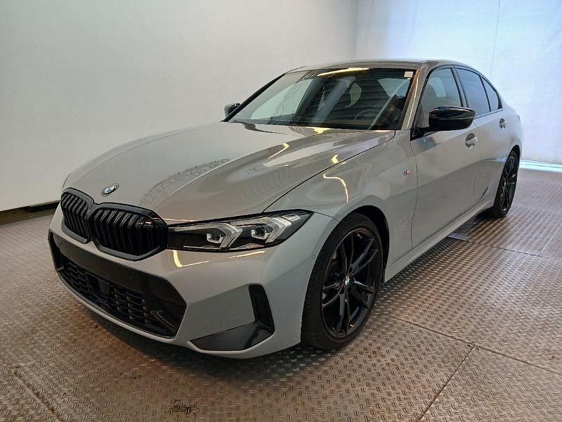 Brooklyn grau Gebraucht 2024 BMW 320 M Sport Limousine | 42.690 € (Fairer Preis) - Bild 1/4