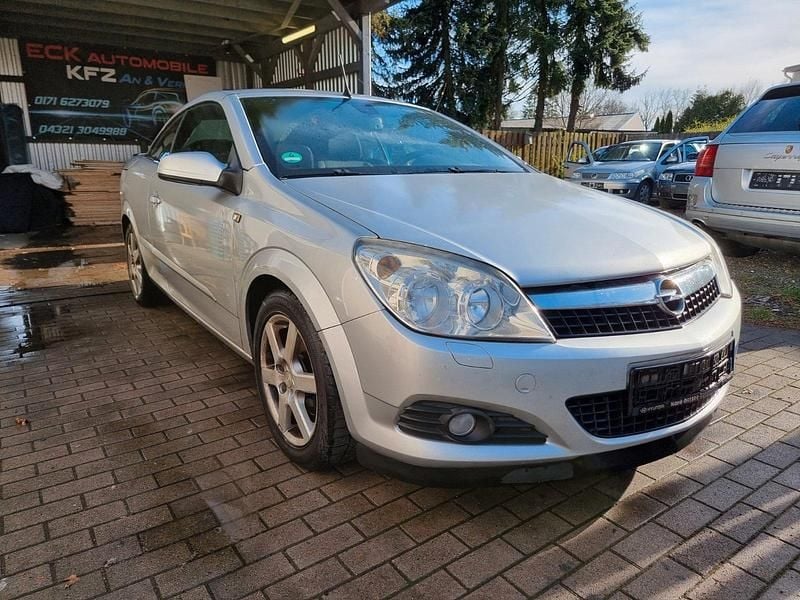 Gebraucht Opel Astra Cabriolet 105 PS (77 kW) 2006 Silber Cabrio