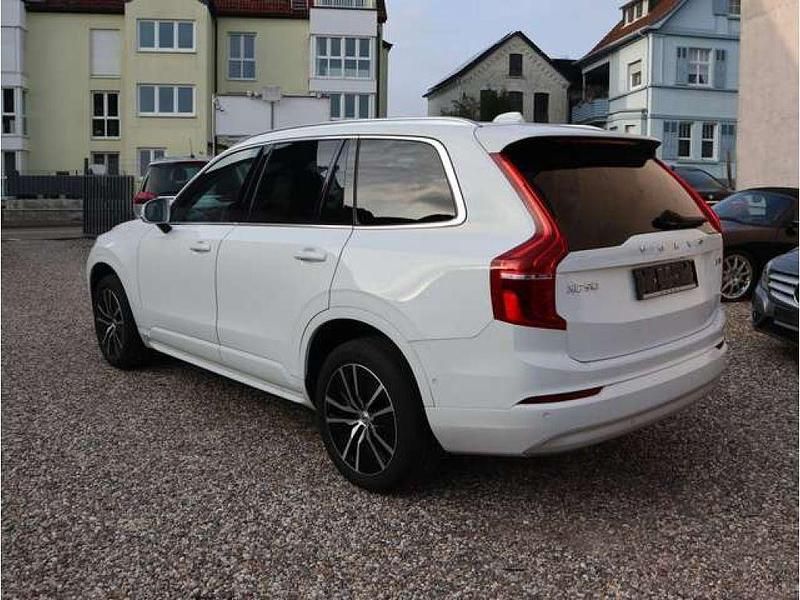 Gebraucht Volvo XC90 235 PS (172 kW) 2021 Ice white, solid / solid SUV