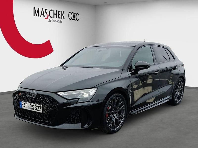 Gebraucht Audi RS3 Ambiente 400 PS (294 kW) 2025 Andere farbe Limousine