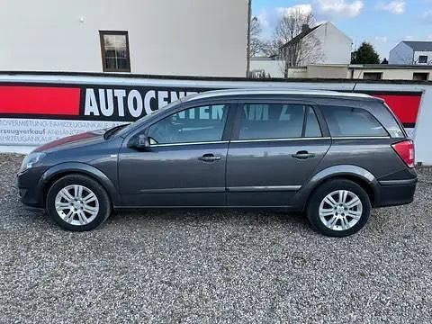 Gebraucht Opel Astra Selection 115 PS (84 kW) 2009 Grau Kombi