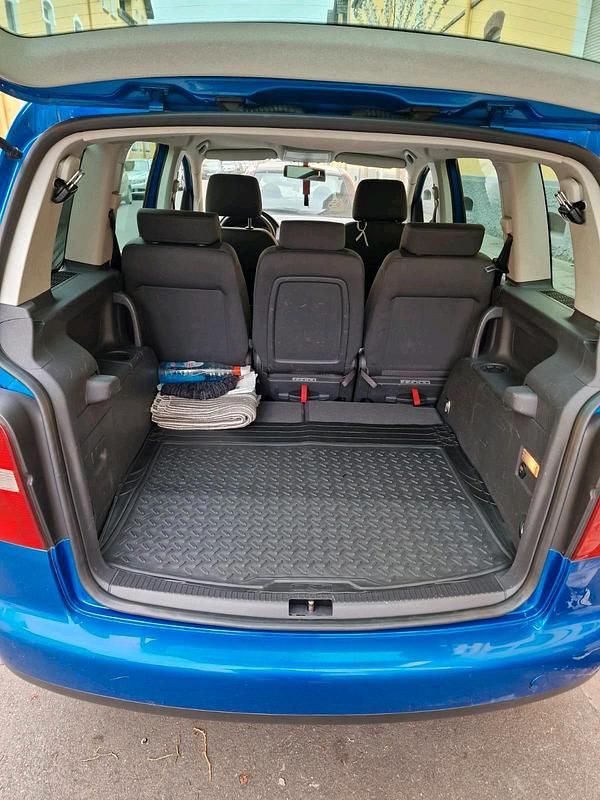 Gebraucht VW Touran 116 PS (85 kW) 2004 Blau Van / Kleinbus
