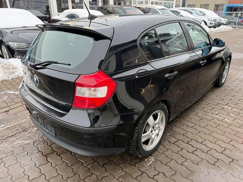 Gebraucht BMW 116 Advantage 116 PS (85 kW) 2006 Schwarz Kleinwagen