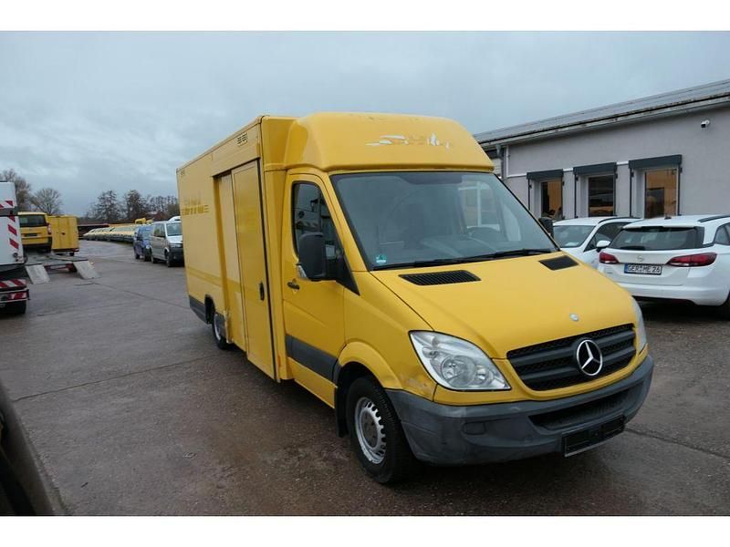 Usata Mercedes Sprinter 95 CV (69 kW) 2011 Giallo Furgone