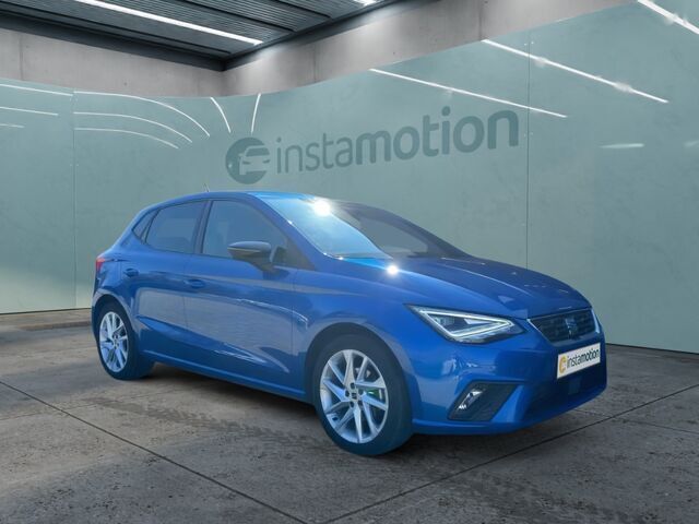 Blau Gebraucht 2022 Seat Ibiza FR Limousine | 18.900 € (Etwas zu teuer) - Bild 1/2