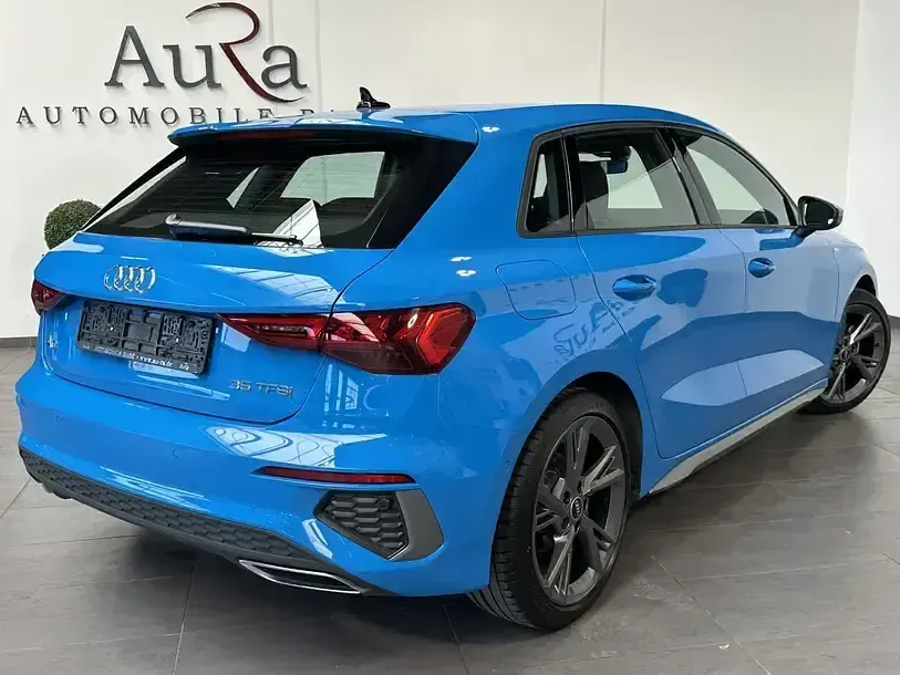 Gebraucht Audi A3 S-Line 150 PS (110 kW) 2023 Blau Limousine