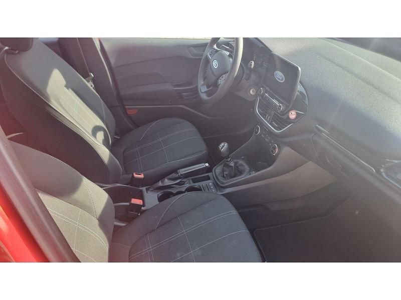 Gebraucht Ford Fiesta Trend 95 PS (69 kW) 2021 Race red Kleinwagen