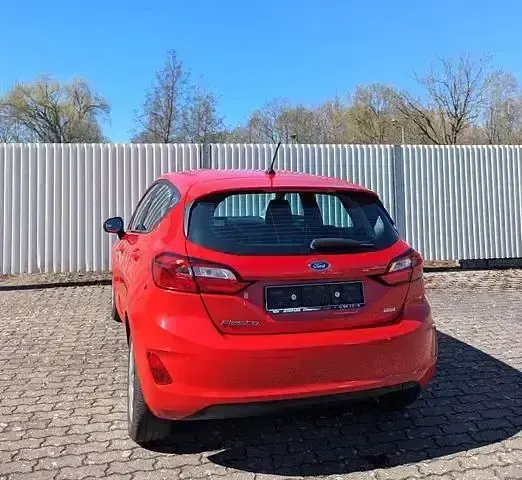 Gebraucht Ford Fiesta Cool & Connect 101 PS (74 kW) 2022 Race rot Kleinwagen