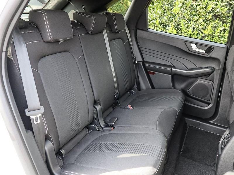 Gebraucht Ford Kuga Active 179 PS (131 kW) 2025 Weiss SUV