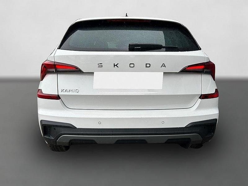 Neu Skoda Kamiq Selection 2025 Candyweiß SUV