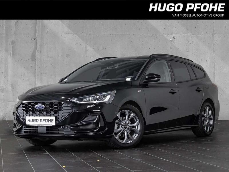 Gebraucht Ford Focus ST-Line X 125 PS (91 kW) 2023 Agate black Kombi