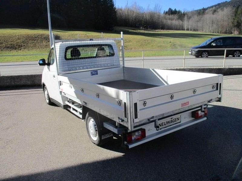 Gebraucht Maxus eDeliver 3 89 kW (122 PS) 2024 Warm white Van