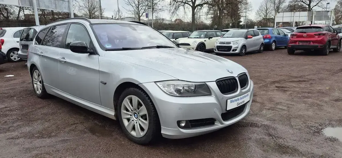 Używany BMW 320 170 KM (125 kW) 2011 Srebrny Kombi