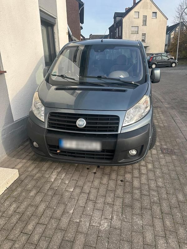 Blau Gebraucht 2007 Fiat Scudo Van | 3.200 € - Bild 1/4