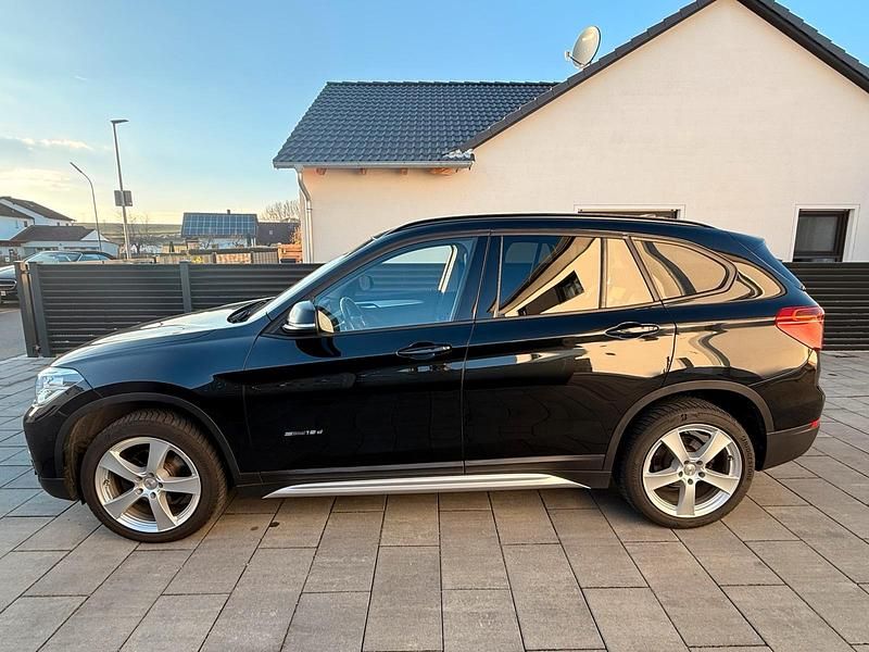 Usata BMW X1 150 CV (110 kW) 2017 Nero SUV