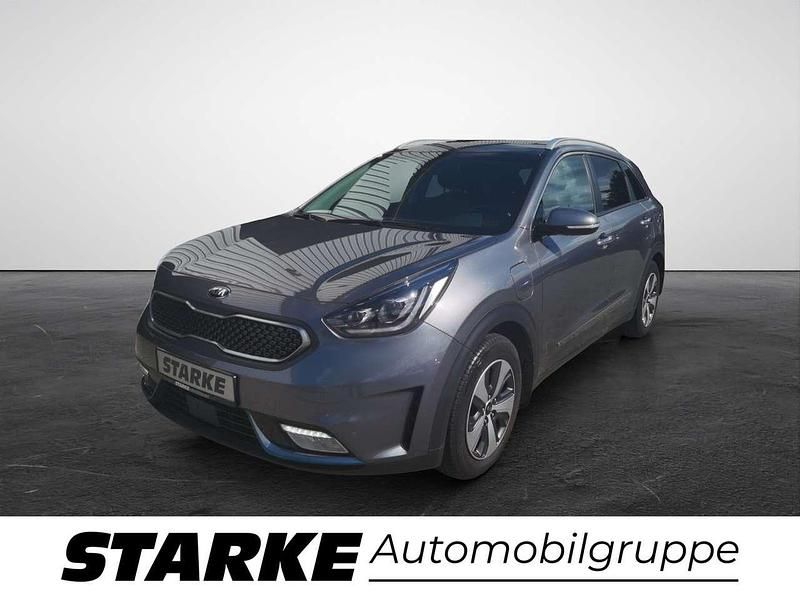 Grau Gebraucht 2017 Kia Niro Spirit SUV | 14.690 € (Guter Preis) - Bild 1/4