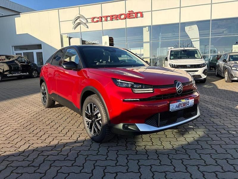 Neu Citroën C4 136 PS (100 kW) 2026 Elixir rot Limousine