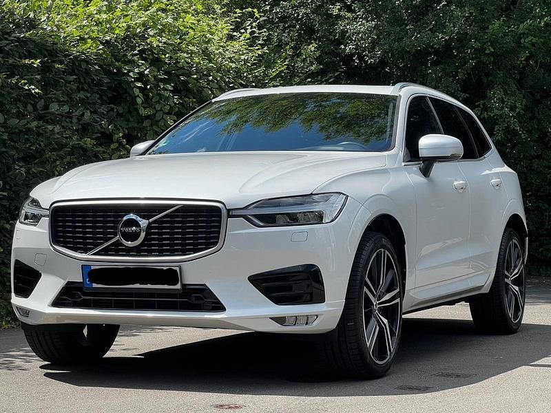 Weiß Gebraucht 2017 Volvo XC60 R-Design SUV | 25.500 € (Guter Preis) - Bild 1/4