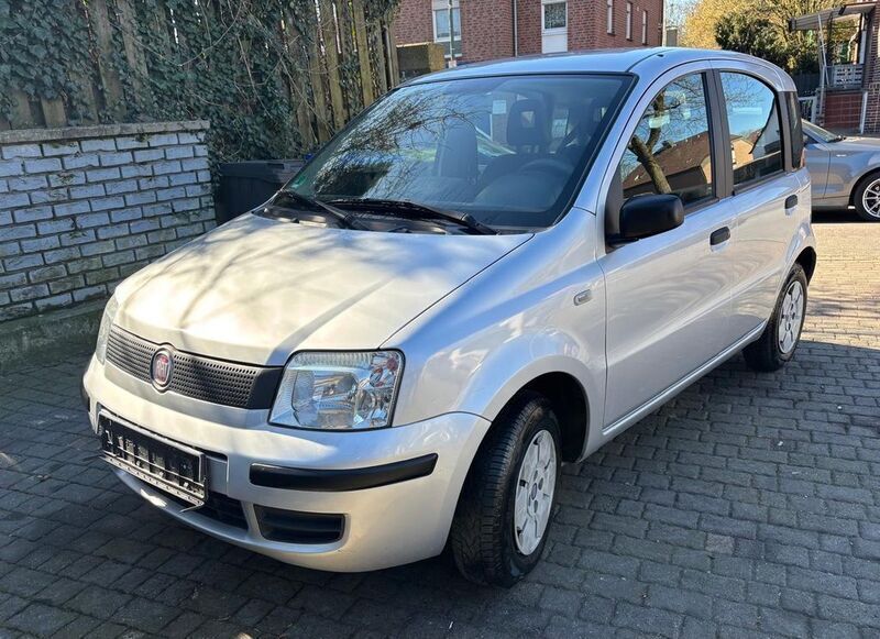 Silber Gebraucht 2009 Fiat Panda Kleinwagen | 1.795 € (Fairer Preis) - Bild 1/4