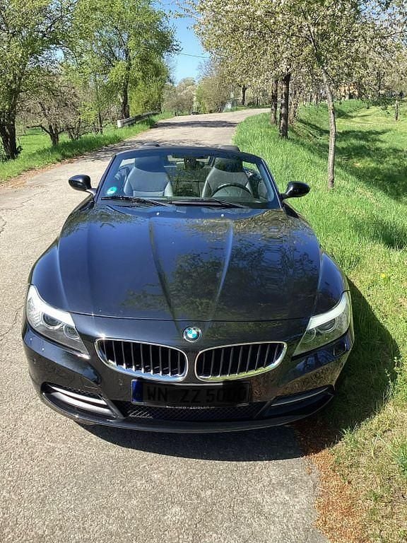 Gebraucht BMW Z4 Sport Line 204 PS (150 kW) 2010 Schwarz Cabrio