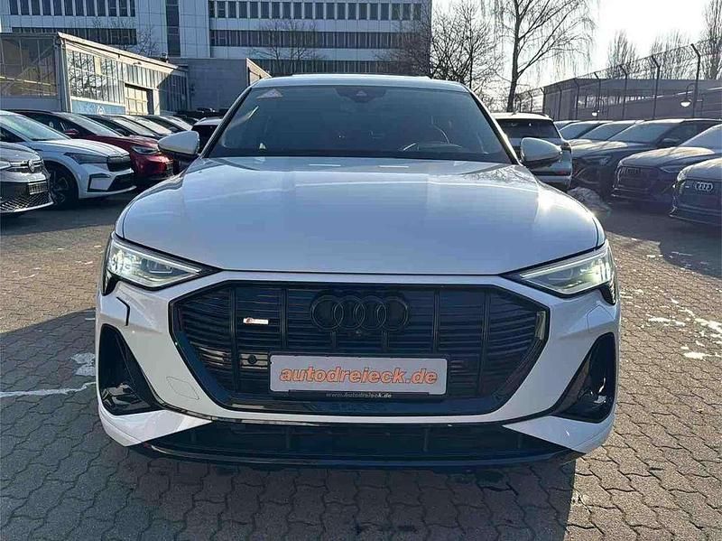 Gebraucht Audi e-tron Sportback S-Line 230 kW (313 PS) 2022 Gletscherweiß metallic SUV