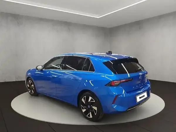 Używany Opel Astra Elegance 131 KM (96 kW) 2022 Niebieski Sedan/Limuzyna