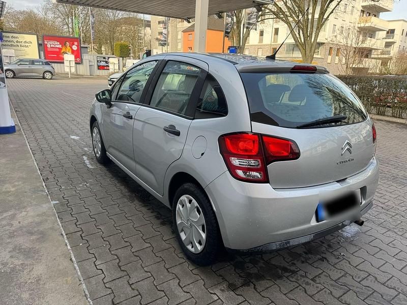 Gebraucht Citroën C3 68 PS (50 kW) 2013 Silber Kleinwagen
