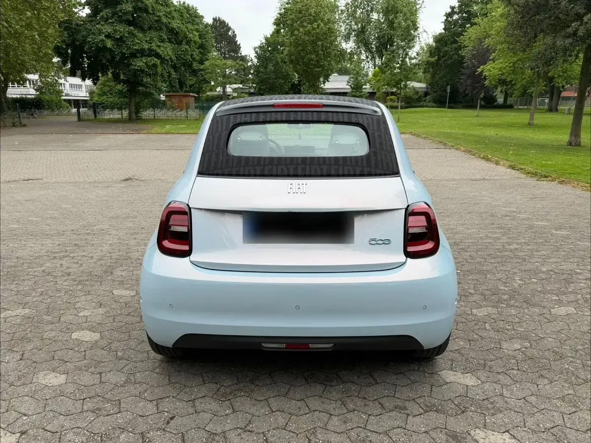 Gebraucht Fiat 500e La Prima 86 kW (118 PS) 2020 Blau Cabrio