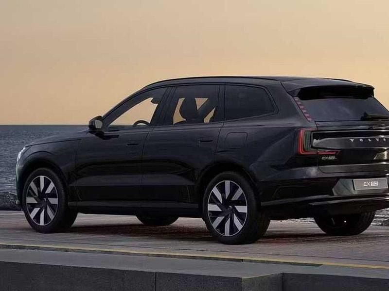 Schwarz Neu 2025 Volvo EX90 Executive SUV | 76.959 € - Bild 1/1
