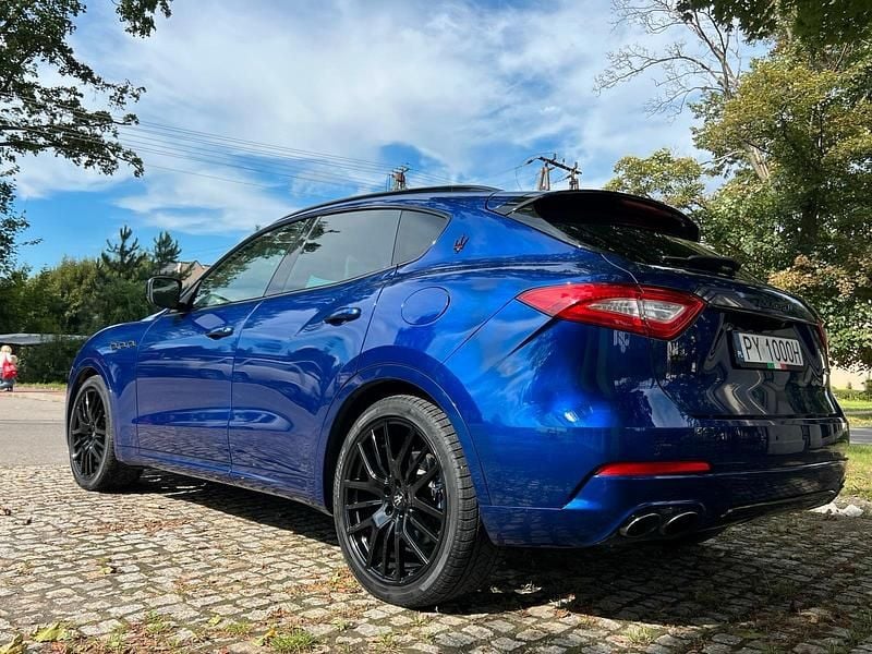 Gebraucht Maserati Levante 350 PS (257 kW) 2017 Blau SUV