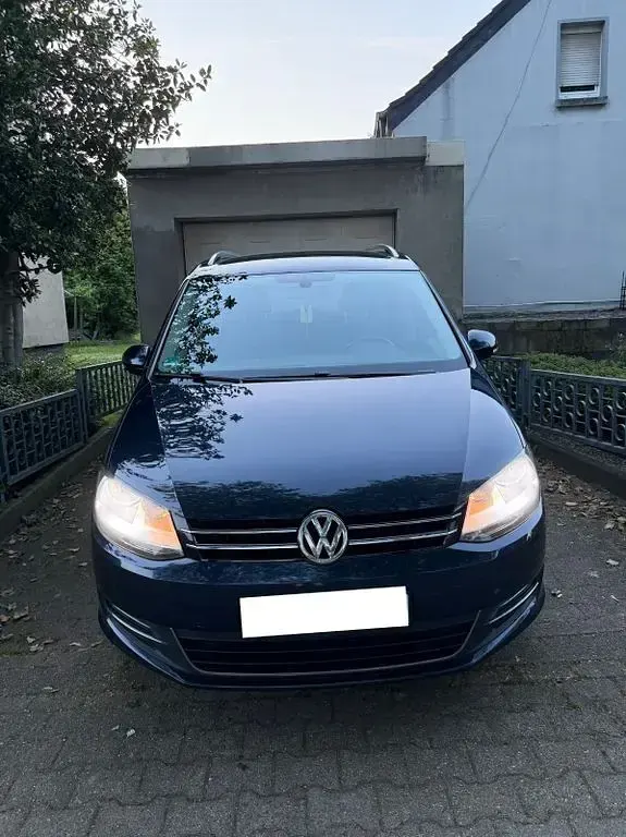 Gebraucht VW Sharan Highline 140 PS (102 kW) 2011 Blau Van / Kleinbus