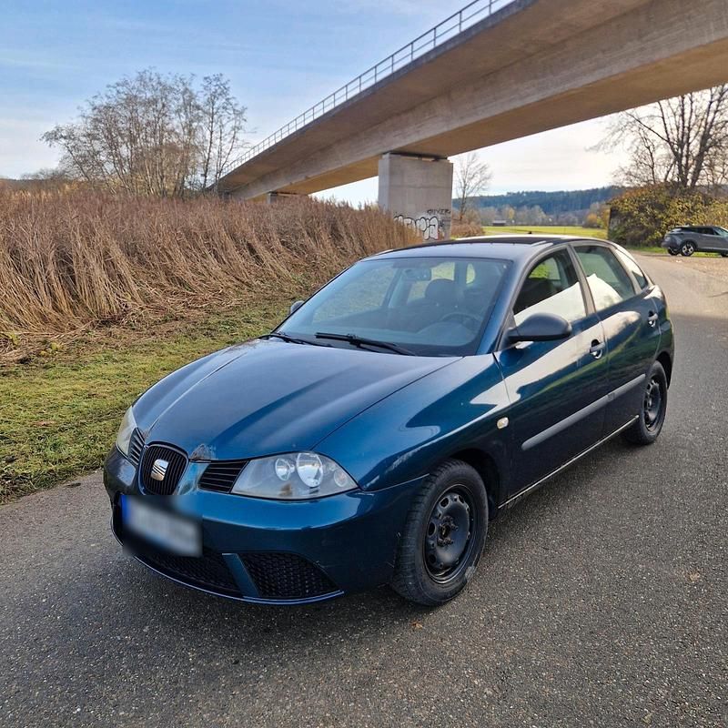 Grün Gebraucht 2007 Seat Ibiza Kleinwagen | 900 € (Fairer Preis) - Bild 1/4
