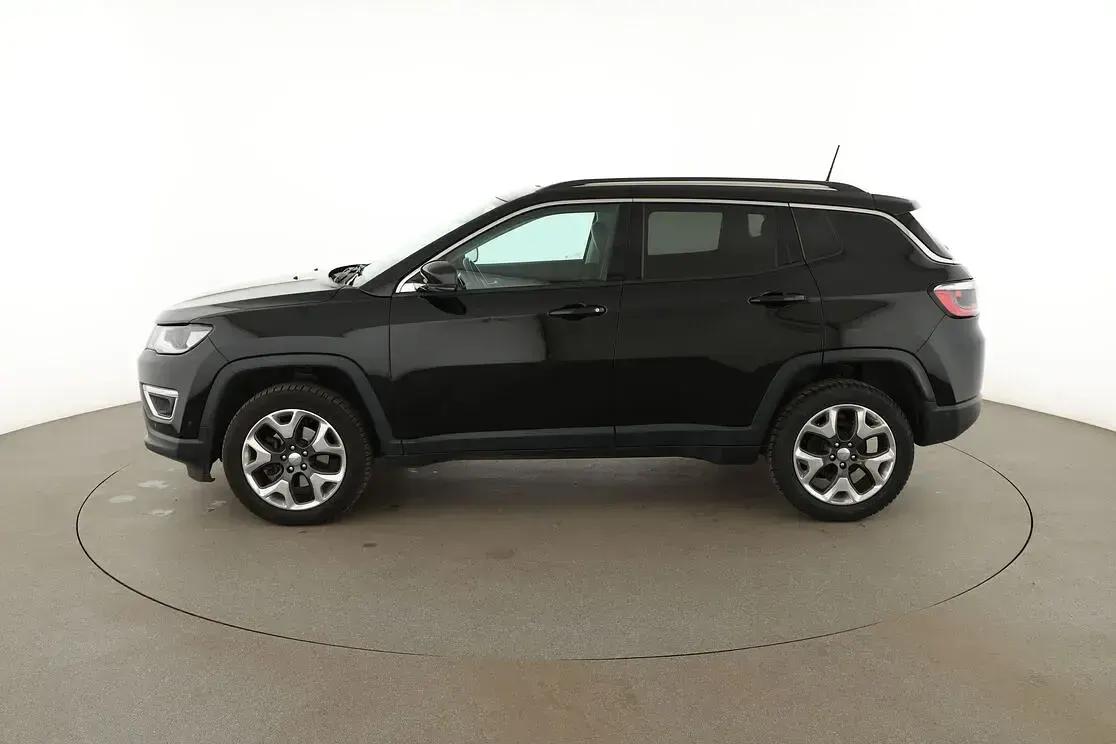 Gebraucht Jeep Compass Limited 170 PS (125 kW) 2019 Schwarz SUV