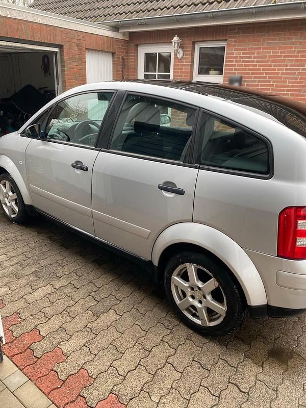 Gebraucht Audi A2 75 PS (55 kW) 2002 Silber Kleinwagen
