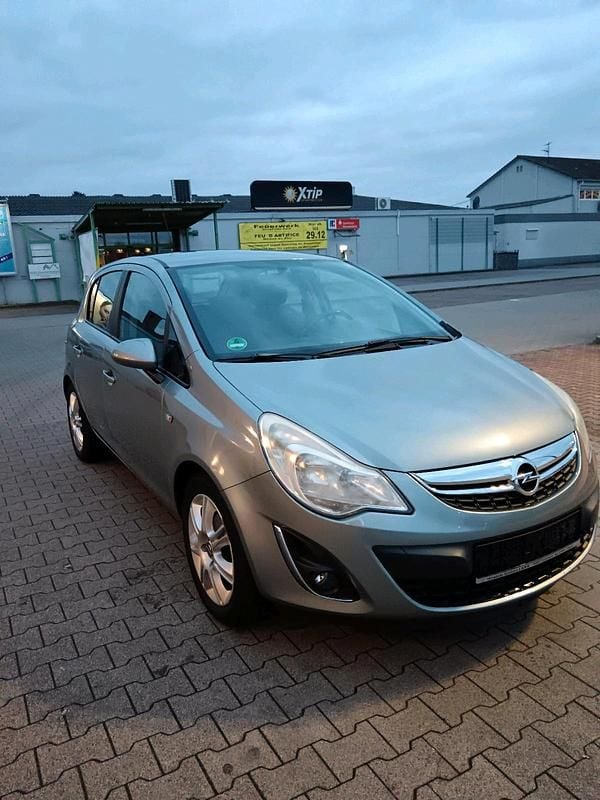 Gebraucht Opel Corsa Satellite 86 PS (63 kW) 2011 Grau Limousine