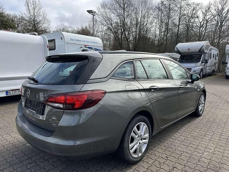 Gebraucht Opel Astra Basis 122 PS (89 kW) 2020 Grau Kombi