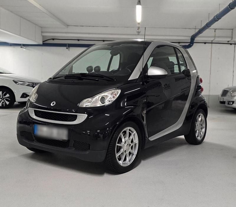 Schwarz Gebraucht 2008 Smart ForTwo Coupé Passion Coupé | 3.400 € (Fairer Preis) - Bild 1/4