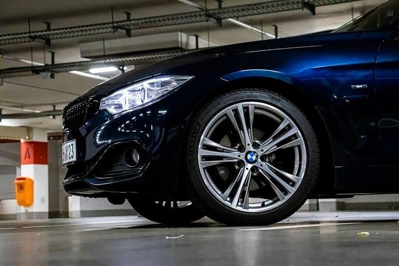 Gebraucht BMW 420 Sport Line 184 PS (135 kW) 2014 Blau Coupé