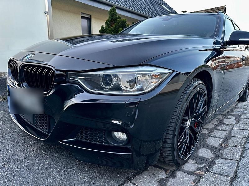 Gebraucht BMW 325 M Sport 218 PS (160 kW) 2014 Schwarz Kombi