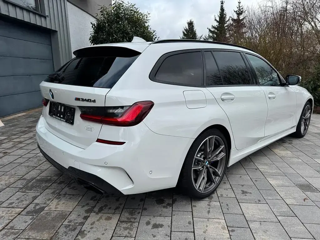 Używany BMW M340 Shadowline 340 KM (250 kW) 2021 Biały Sedan/Limuzyna