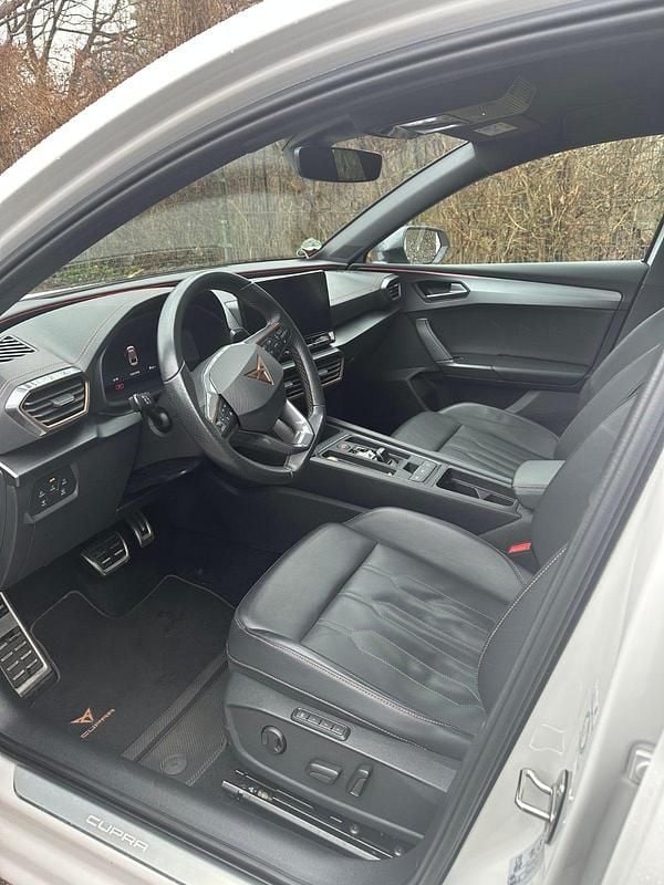 Gebraucht Cupra Leon VZ 245 PS (180 kW) 2022 Weiß Kombi
