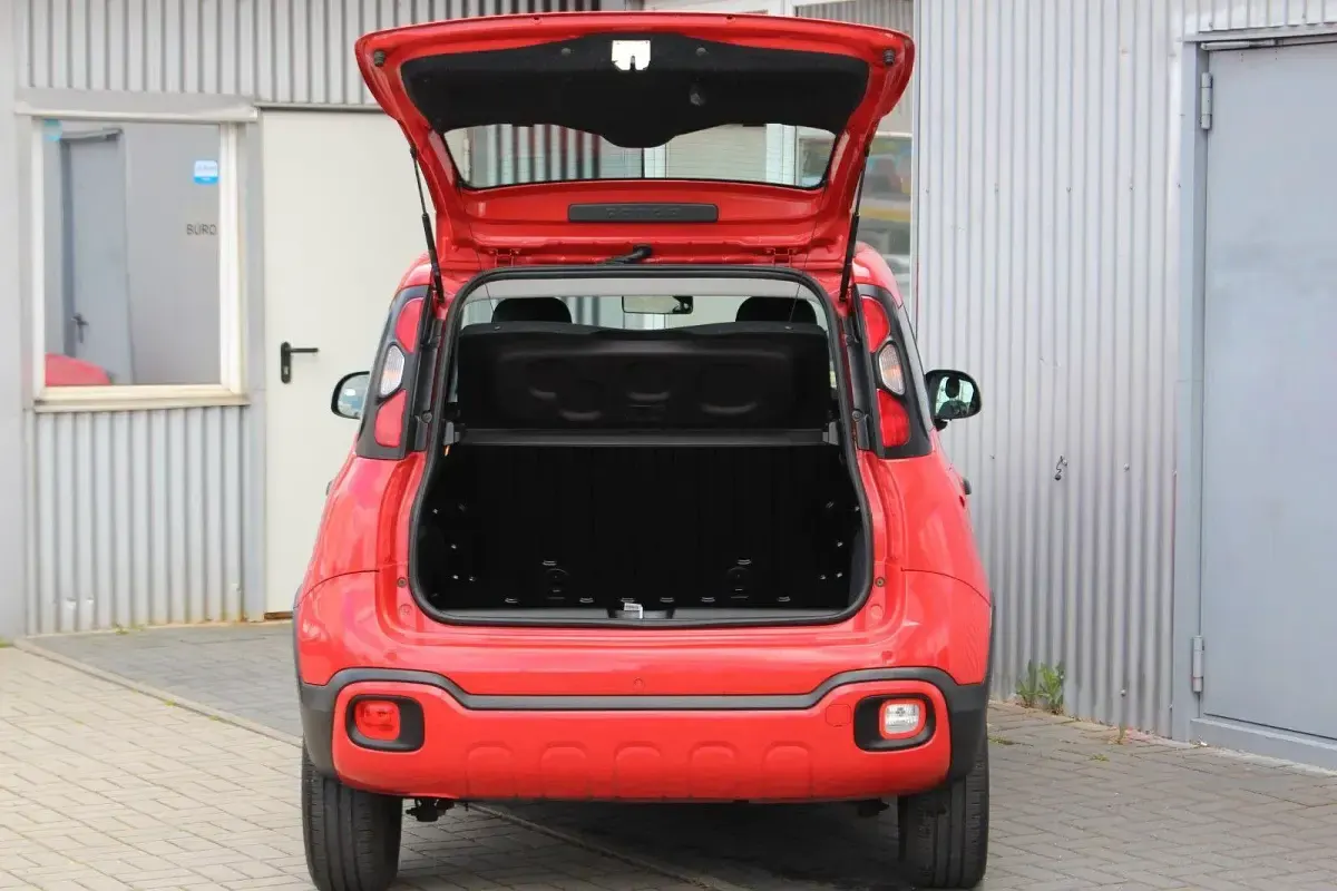 Gebraucht Fiat Panda Cross Cross 69 PS (50 kW) 2022 Rot Kleinwagen