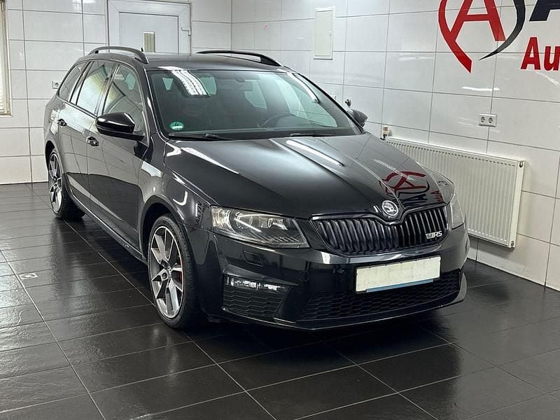 Schwarz Gebraucht 2014 Skoda Octavia RS Kombi | 9.990 € (Superpreis) - Bild 1/4