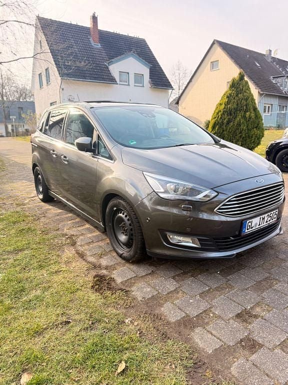 Gebraucht Ford C-MAX Titanium 120 PS (88 kW) 2017 Grau Van / Kleinbus