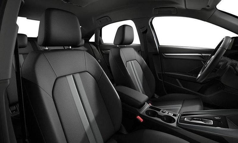 Gebraucht Audi A3 Advanced 150 PS (110 kW) 2025 Manhattangrau metallic Limousine